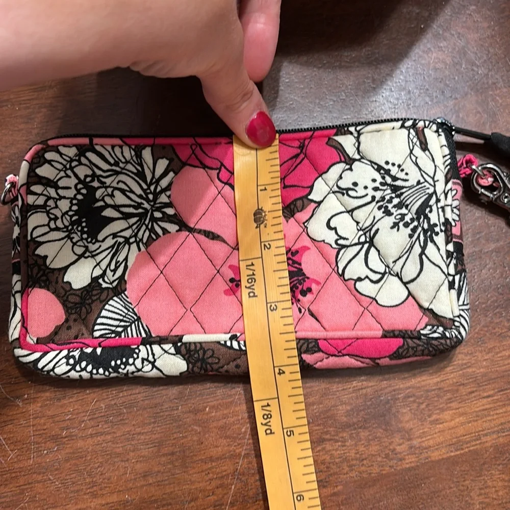 NWOT Vera Bradley -Mocha Rouge Wristlet - Picture 7 of 8
